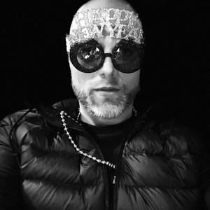 Meet your Posher, Neil